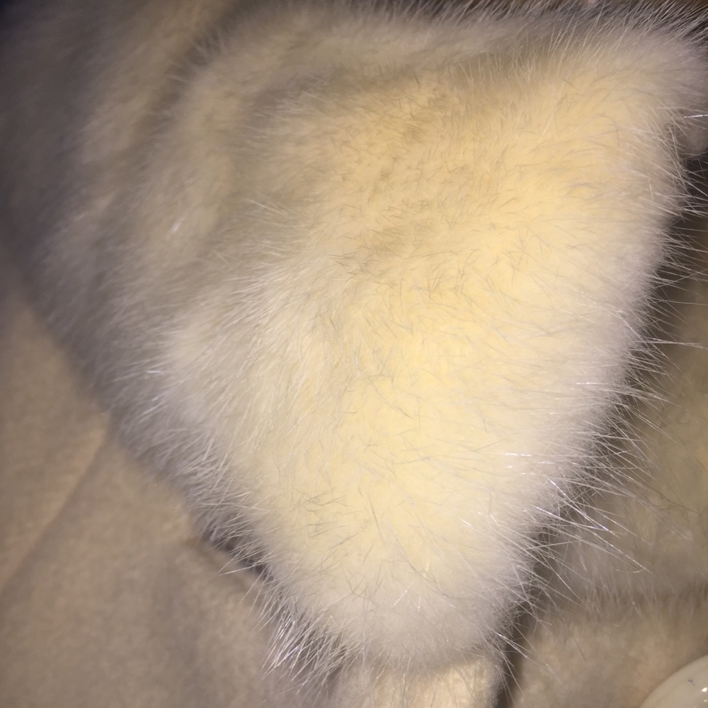 fur coat - Picture 3 of 6